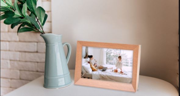 FAMILINK10 Digital Photo Frame User Guide