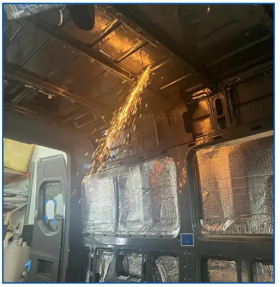 ROOFTOP RVSC 12000 BTU DC 12V RV Air Conditioning - Figure
12