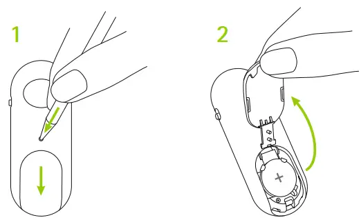 Inserting a new battery 