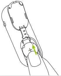 Inserting a new battery 
