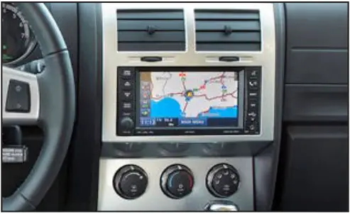CRUX-RVCCH-75R-Rear-View-with-VIM-Integration-Interface-and-Tailgate-Handle-Camera-FIG- (6)