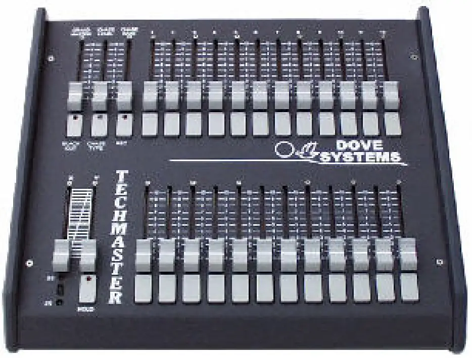DOVE SYSTEMS TechMaster Control Console User Manual