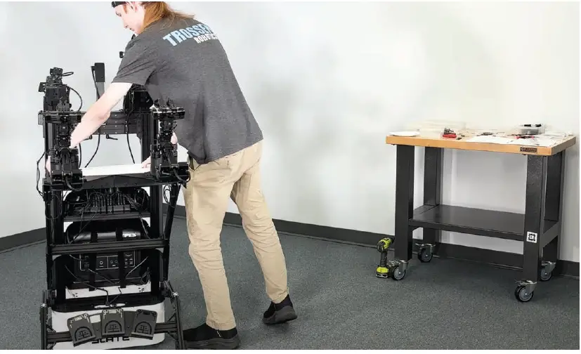 Trossen-Robotics-Aloha-Mobile-Robotic-Machine-Learning-Kit-image (24)