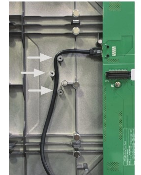 ViewSonic LDC031 Series Direct View LED Display - Connecting and Installing the System Control Box 7